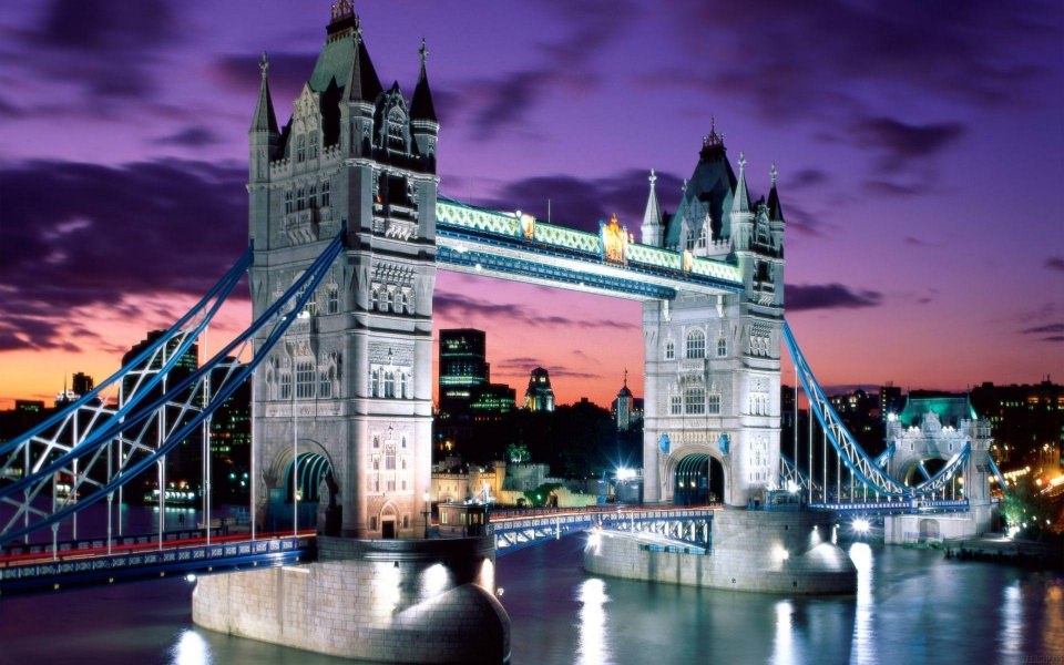 Download Tower Bridge London 4K HD 2020 wallpaper