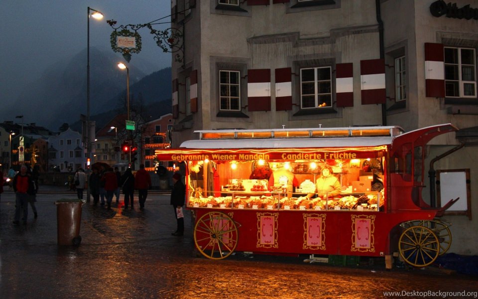 Download Vienna Christmas Market Caramel 4K HD wallpaper
