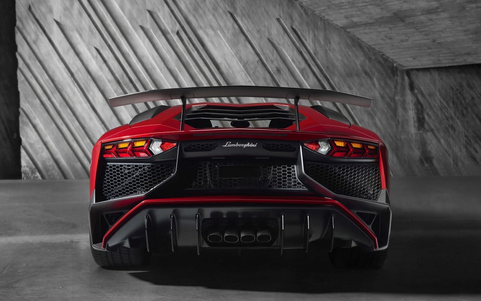 Download 4K Pictures Lamborghini Aventador Sv wallpaper