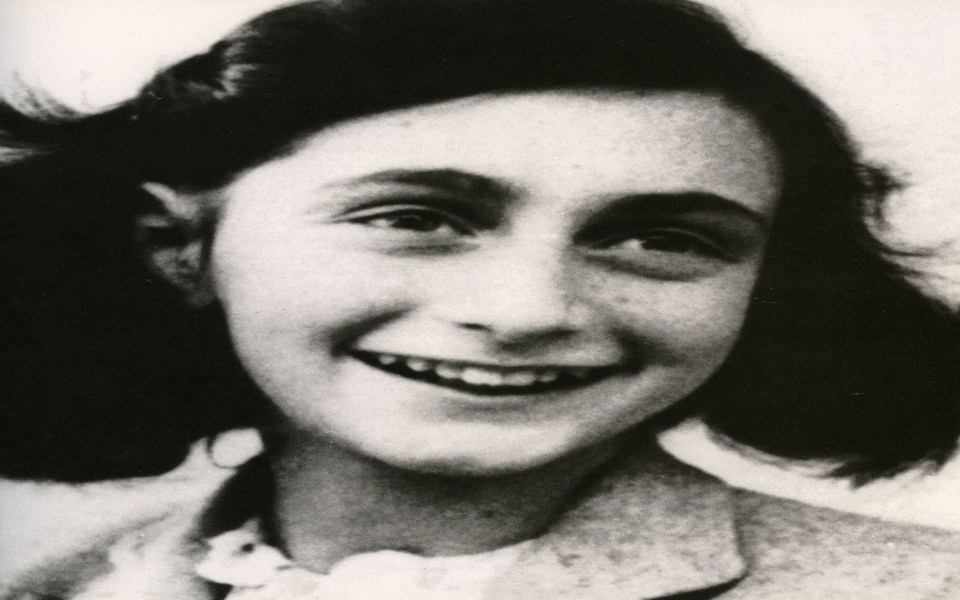 Download Anne Frank Photos Black White 4K wallpaper