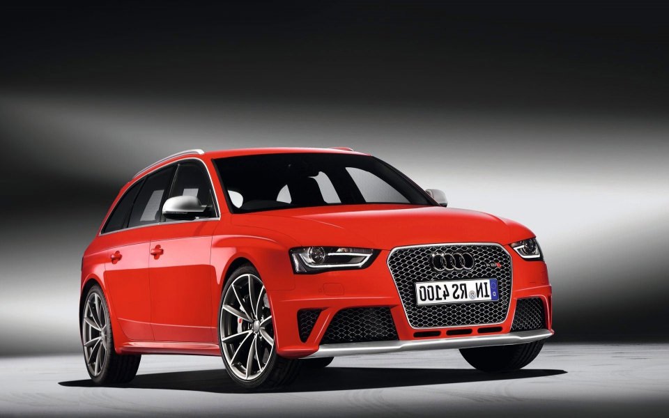 Download Audi Rs4 High Resolution Background 4K HD wallpaper