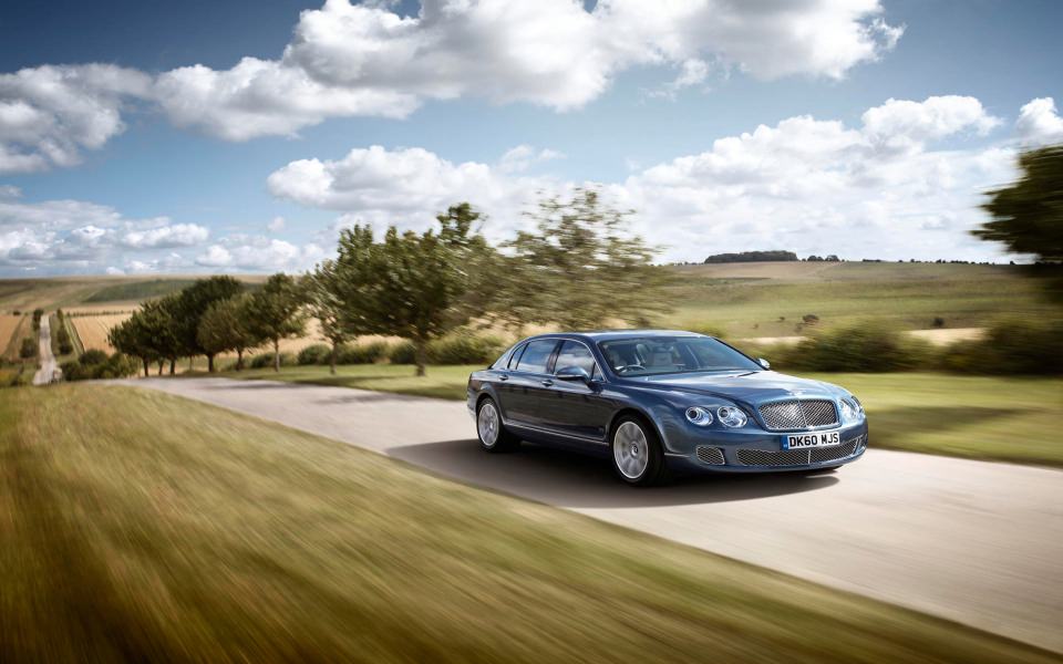Download Bentley Continental Flying Spur iPhone Full HD 5K 2560x1440 Download For Mobile PC wallpaper