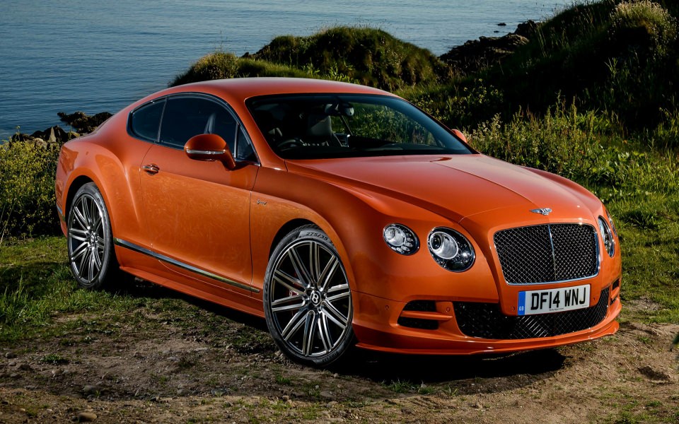 Download Bentley Continental GT Speed UK wallpaper