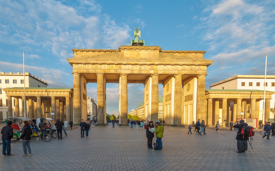 Download Brandenburg Gate 8K 5K HD wallpaper