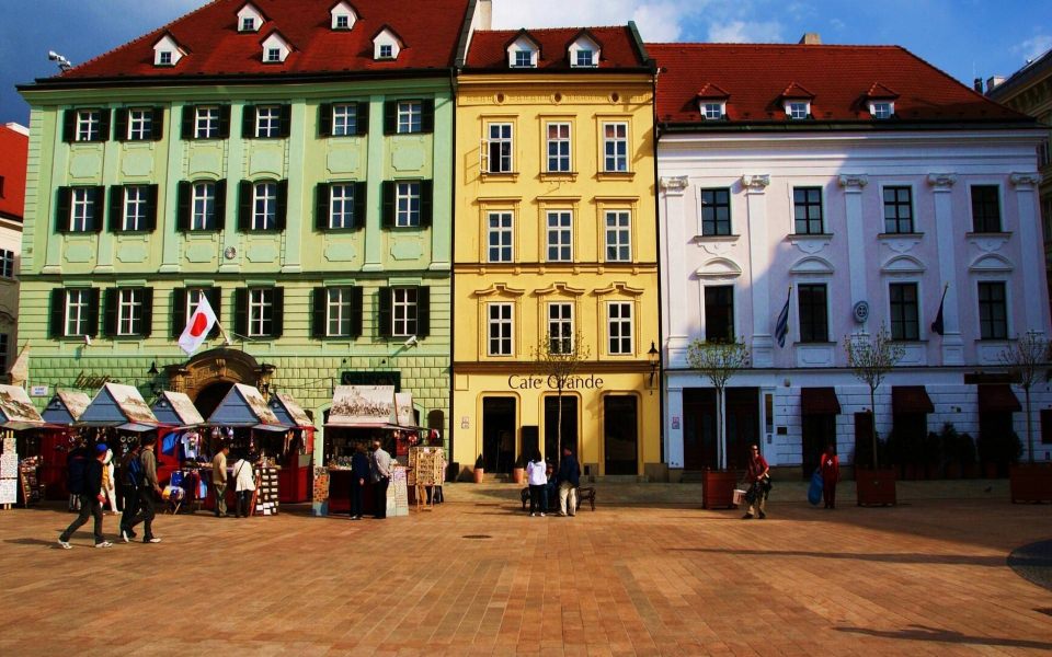 Download Bratislava HD 4K iPhone PC Download wallpaper