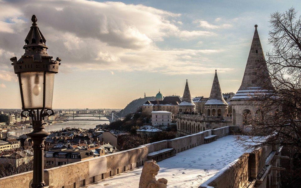 Download Budapest 4K iPhone HD wallpaper