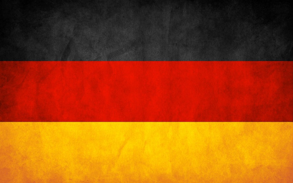Download Germany Flag 4K 2560x1536 wallpaper