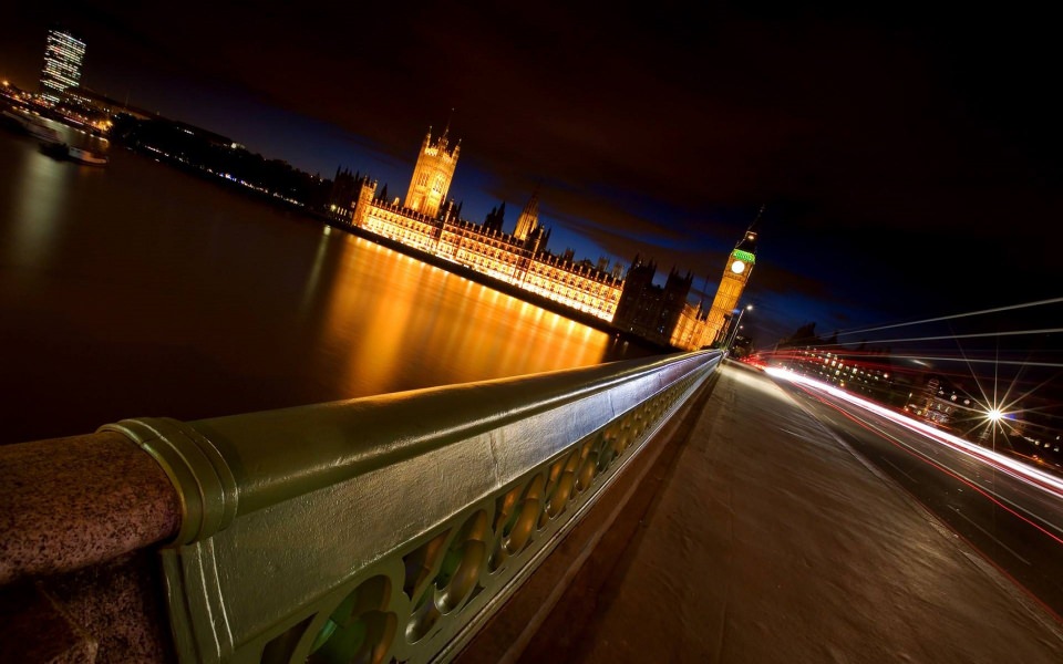 Download Houses Of Parliament 4K iPhone HD For PC Mac Tablet wallpaper