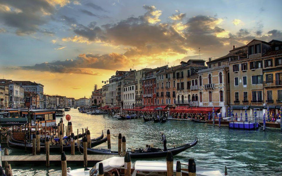 Download Italy 4K HD wallpaper