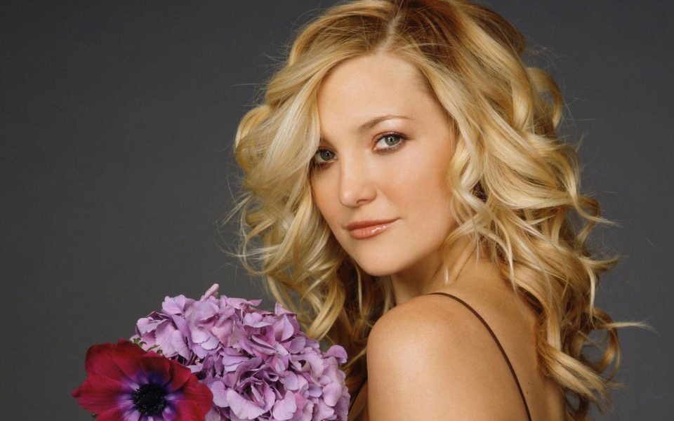 Download Kate Hudson HD 4K iPhone PC Photos Pictures Backgrounds Download wallpaper