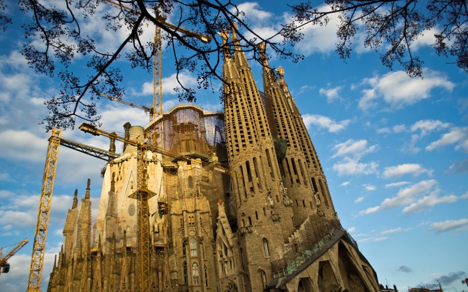 Download La Sagrada Familia HD Wallpapers 1920x1080 Download wallpaper