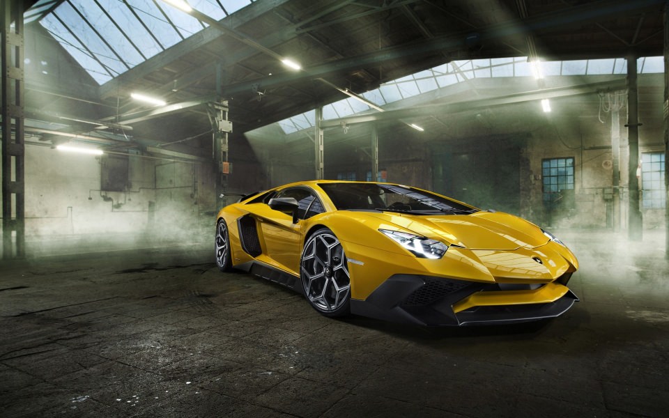 Download Lamborghini Aventador LP 750 Yellow 2021 wallpaper