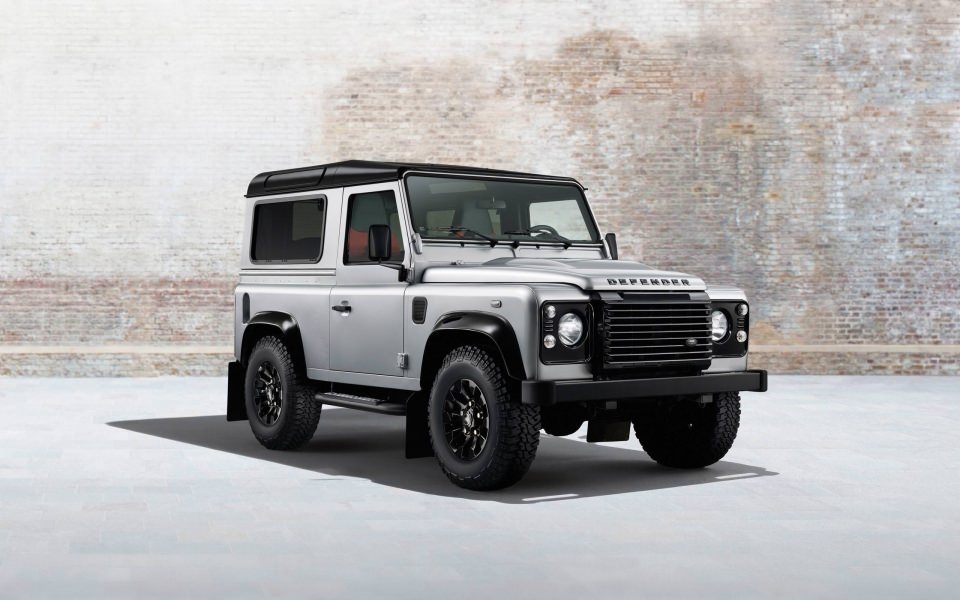 Download Land Rover Defender 8K HD iPhone PC Photos Pictures Backgrounds wallpaper