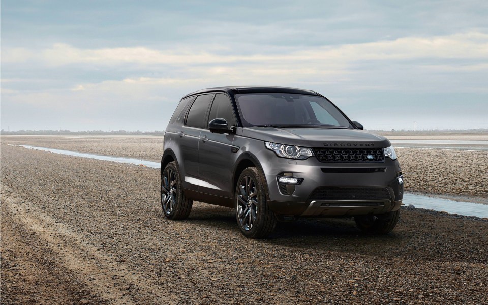 Download Land Rover Discovery Sport 4K wallpaper