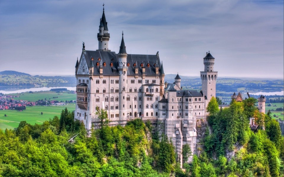 Download Neuschwanstein Castle Germany 4K HD Free Download wallpaper