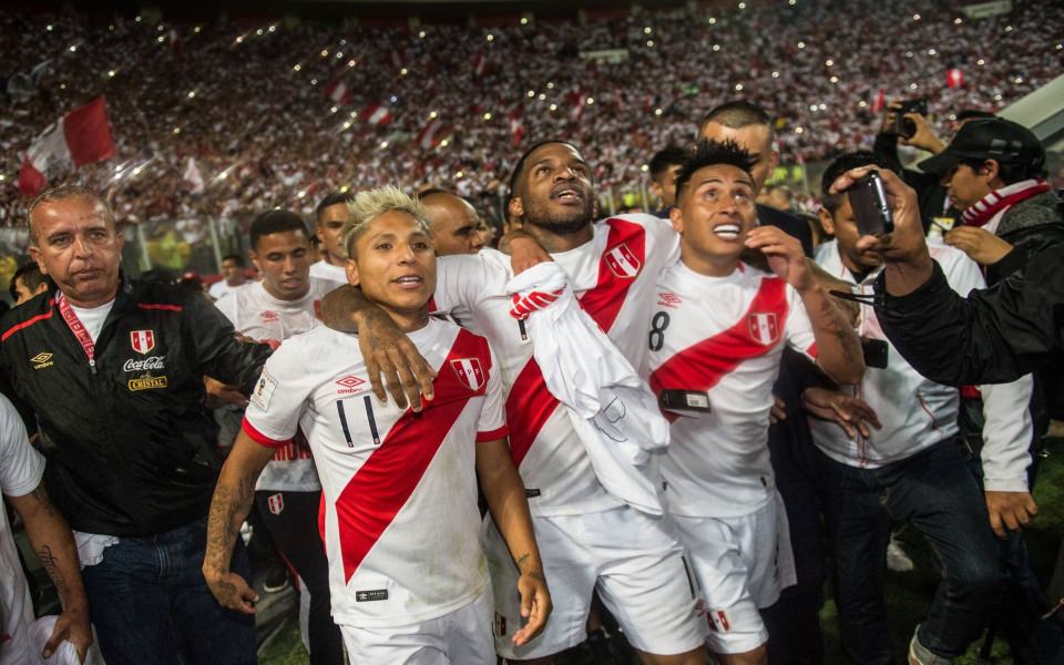 Download Peru National Football Team iPhone X HD 4K Free Download 2020 wallpaper