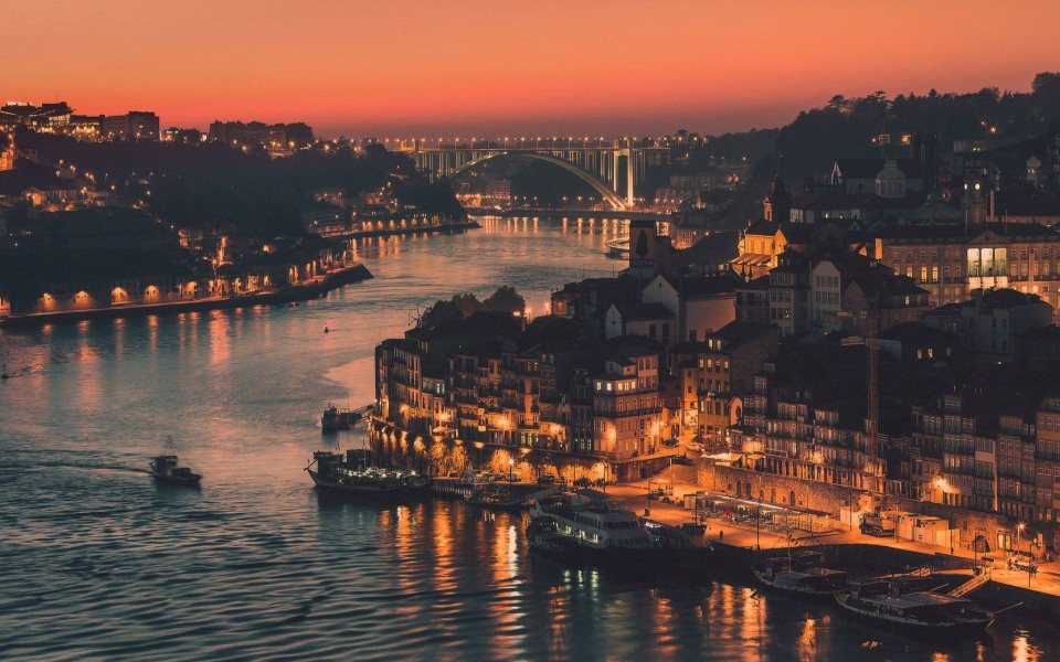 Download Portugal the city of Porto 1920x1080 HD 4K wallpaper