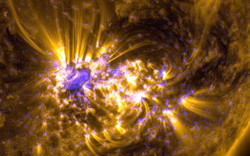 Download Solar Flare HD 4K iPhone PC Photos Pictures Backgrounds Download wallpaper