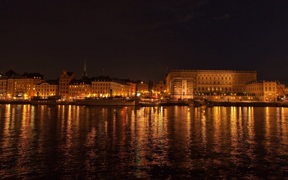 Download Stockholm and Budapest 8K 5K HD Wallpaper - GetWalls.io