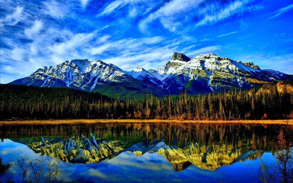 Download Stunning Mountain Lake HD 8K Mobile Android iPhone wallpaper