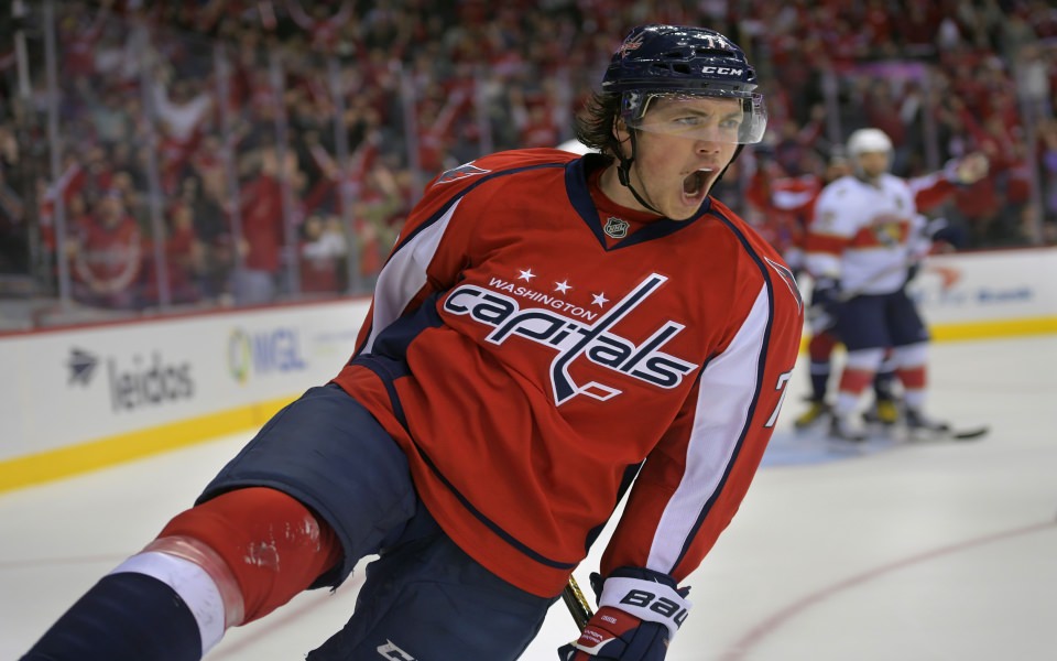 Download TJ Oshie HD 4K For iPhone Mobile Phone wallpaper