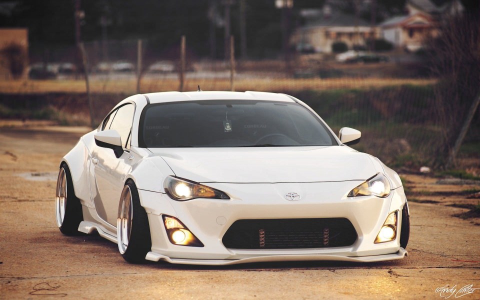 Download Toyota HD 8K Mobile Android iPhone wallpaper