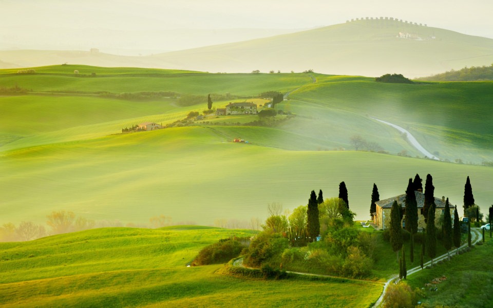 Download Tuscan Countryside 4K HD 2020 For Phone Desktop Background wallpaper