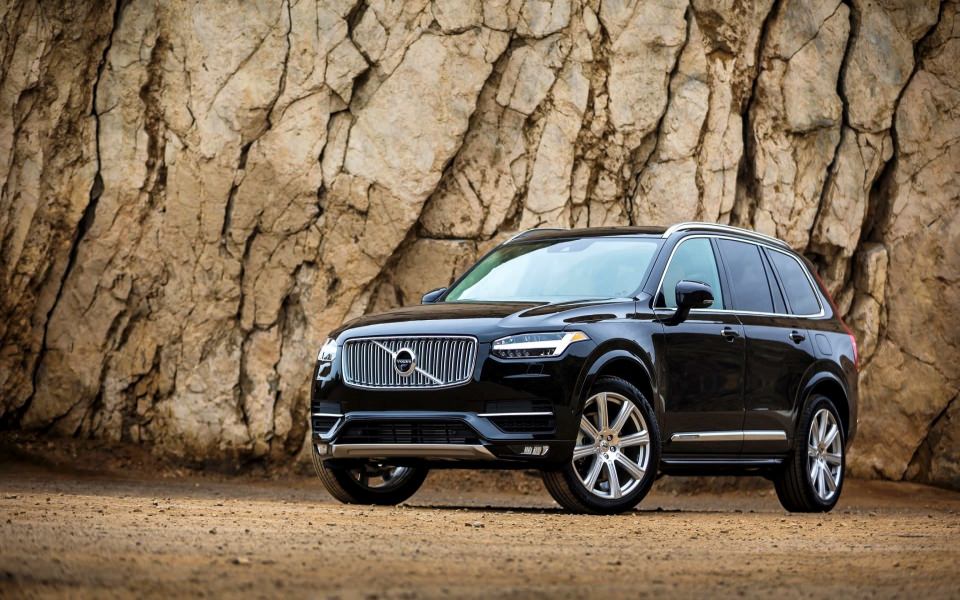 Download Volvo XC90 iPhone 8 Pictures HD For Android wallpaper