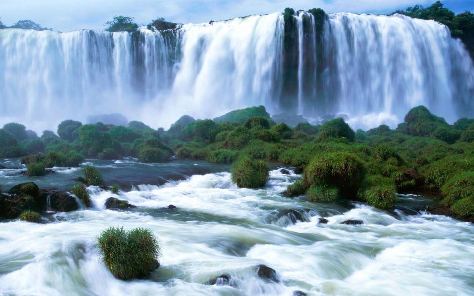 Download Iguazu Falls 4K Free Download HD wallpaper