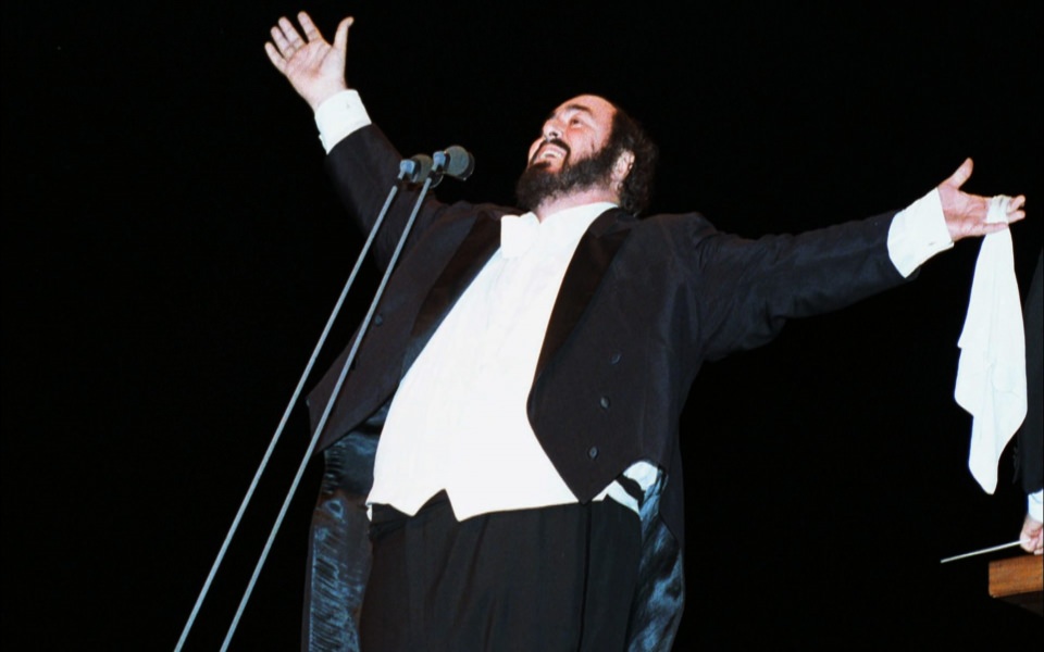 Download Luciano Pavarotti Free HD 4K Free To Download wallpaper
