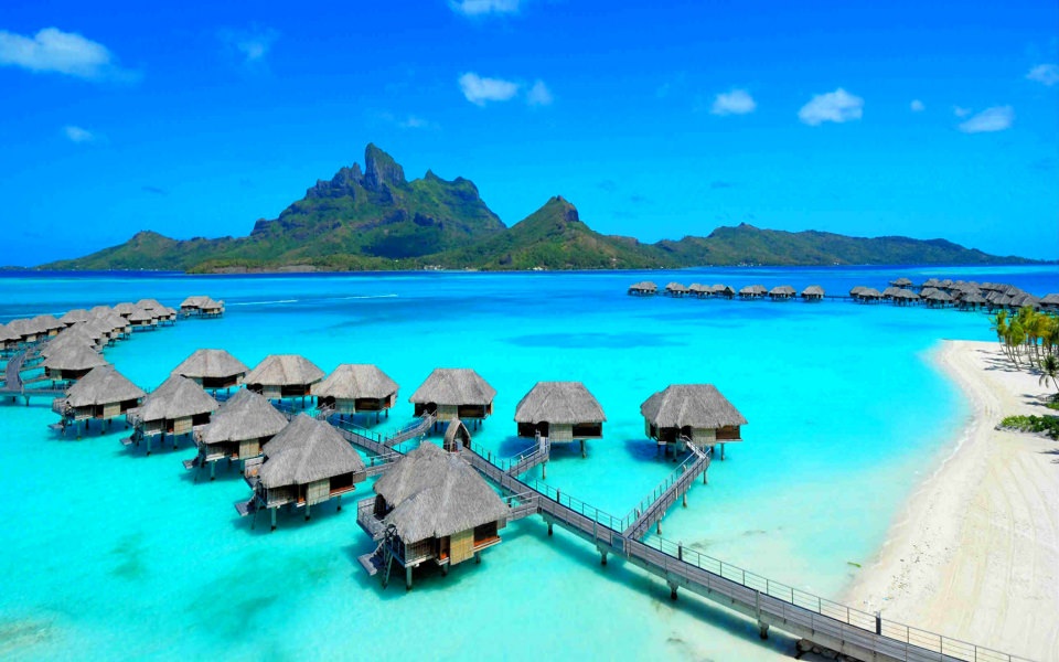 Download Tahiti French Polynesia Download 5K Ultra HD 2020 wallpaper