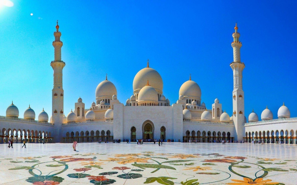 Download Abu Dhabi Mosque UAE 1920x1080 4K 5K 8K HD Display Pictures Backgrounds Images wallpaper