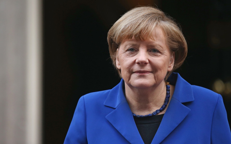 Download Angela Merkel 4K 8K HD 2560x1600 Mobile Download wallpaper