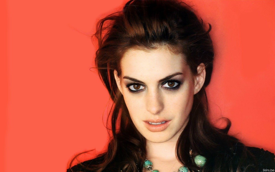 Download Anne Hathaway Free Wallpapers HD Display Pictures Backgrounds Images wallpaper