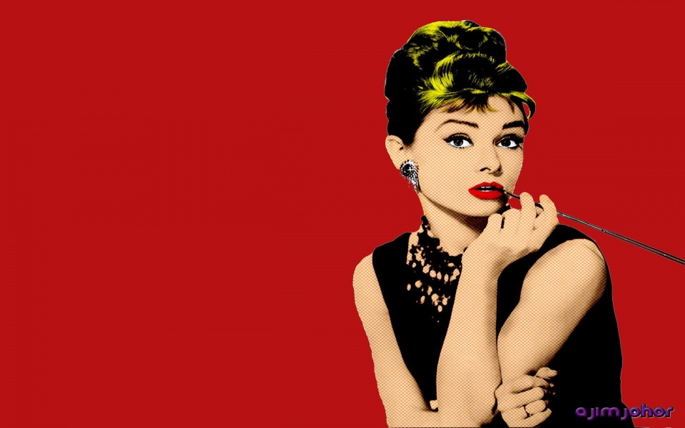 Download Audrey Hepburn 4K Ultra HD wallpaper