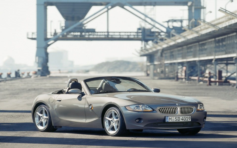 Download BMW Z4 Roadster HD 1080p Free Download For Mobile Phones wallpaper