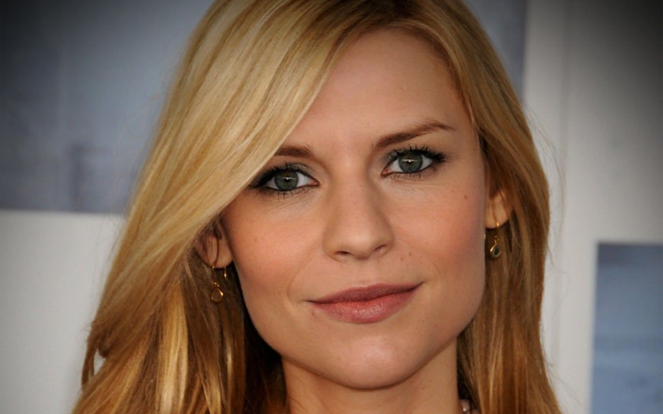 Download Claire Danes 4K 5K 8K HD Display Pictures Backgrounds Images wallpaper