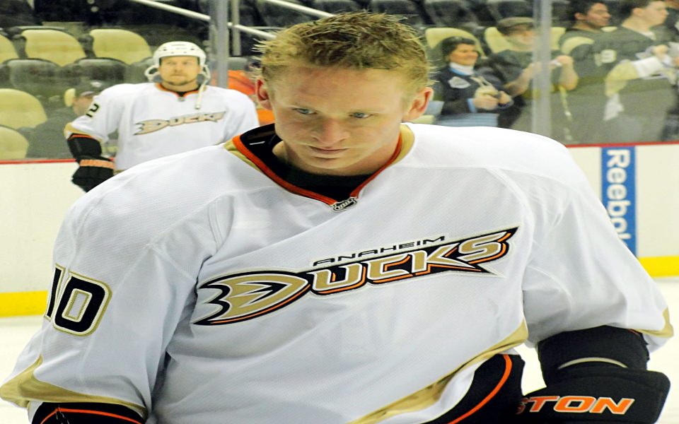 Download Corey Perry iPhone Images Backgrounds In 4K 8K Free wallpaper