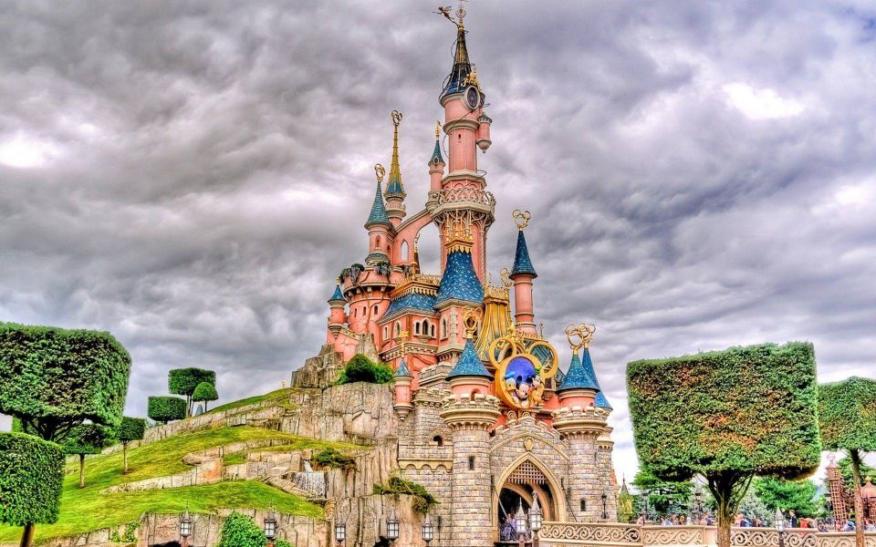 Download Disneyland Park iPhone XS Pictures 4K wallpaper