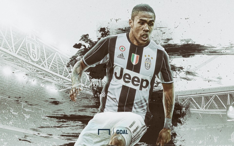Download Douglas Costa Juventus 4K Ultra HD Background Photos iPhone 11 wallpaper
