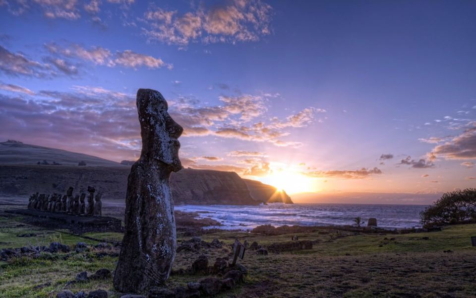 Download Easter Island 4K 5K 8K Backgrounds For Desktop And Mobile wallpaper