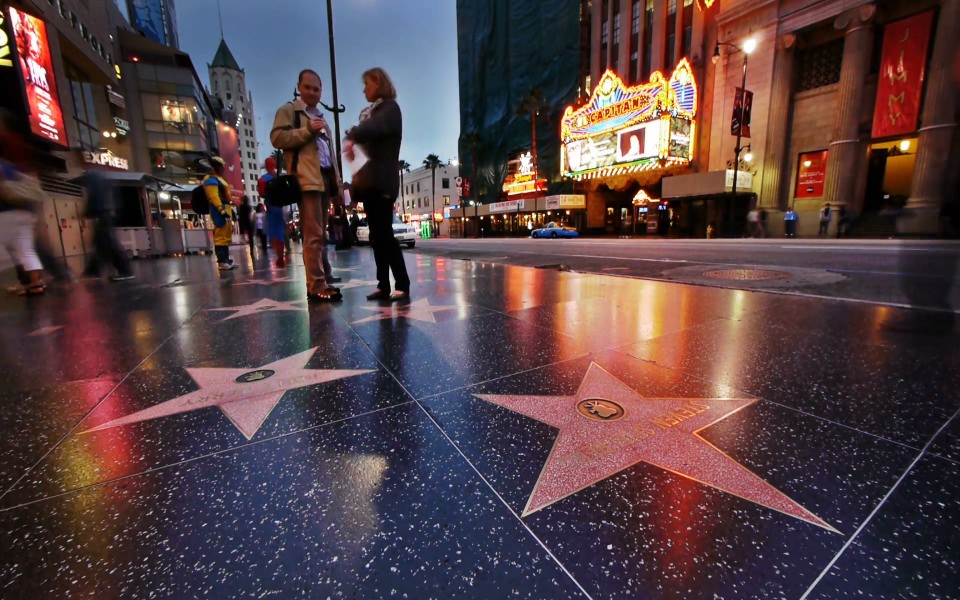 Download Hollywood Walk Of Fame iPhone Images Backgrounds In 4K 8K Free wallpaper