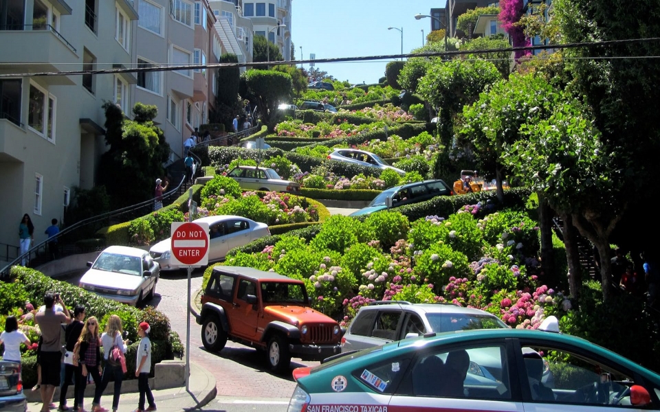 Download Lombard Street HD Wallpapers for Mobile wallpaper