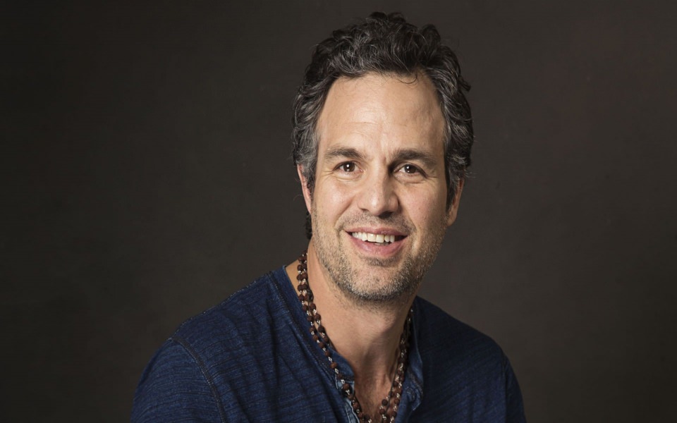 Download Mark Ruffalo 4K 8K HD Display Pictures Backgrounds Images wallpaper