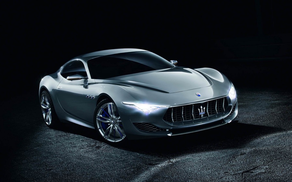 Download Maserati Granturismo Free To Download In 4K wallpaper