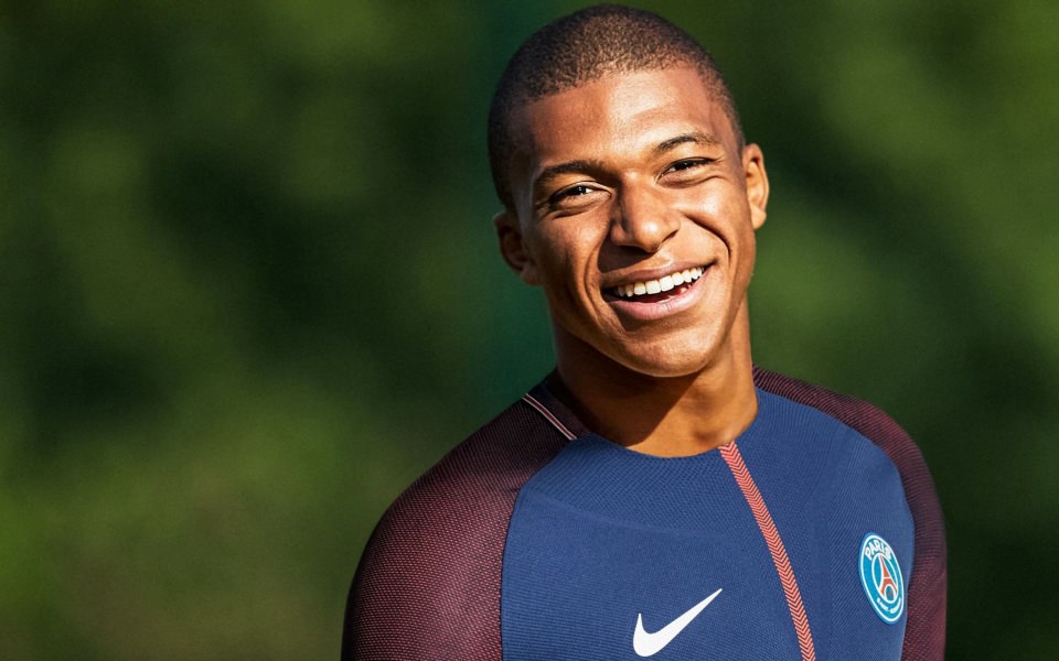 Download Mbappe Free HD Pictures Backgrounds Images wallpaper
