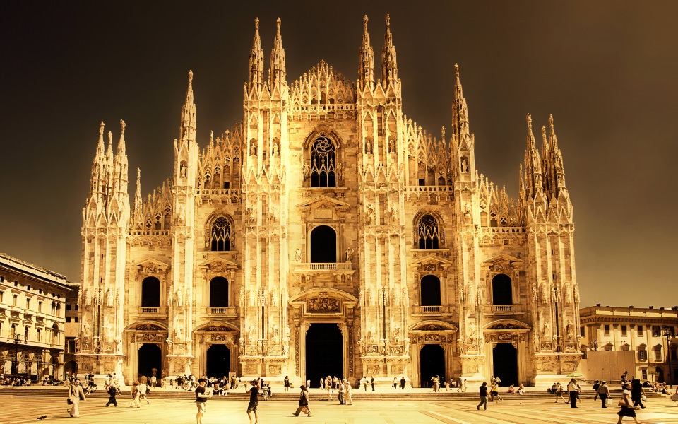 Download Milan City 4K 5K 8K HD Display Pictures Backgrounds Images wallpaper