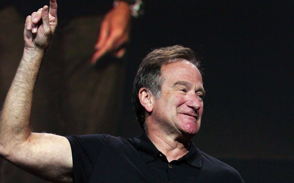 Download Robin Williams 4k Wallpaper For iPhone 11 Pro wallpaper