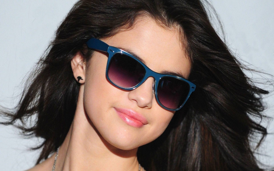 Download Selena Gomez Wallpaper Widescreen Best Live Download Photos Backgrounds wallpaper