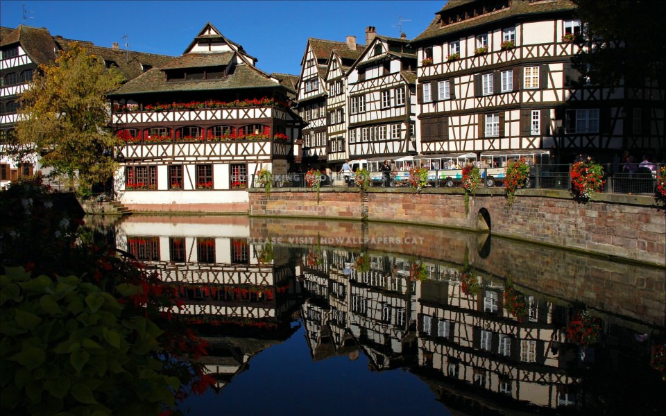 Download Strasbourg 4K Ultra HD Background Photos iPhone 11 wallpaper
